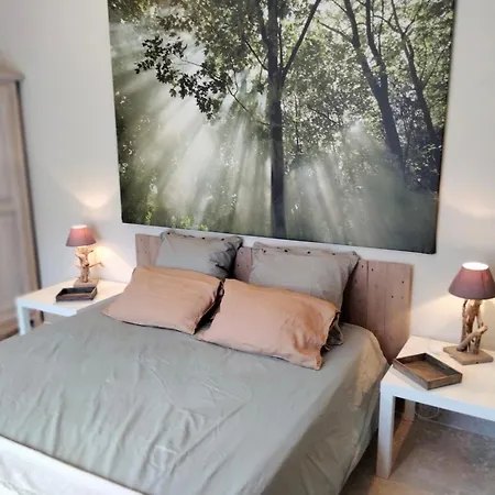 Appartement La Dependance Le Cailar