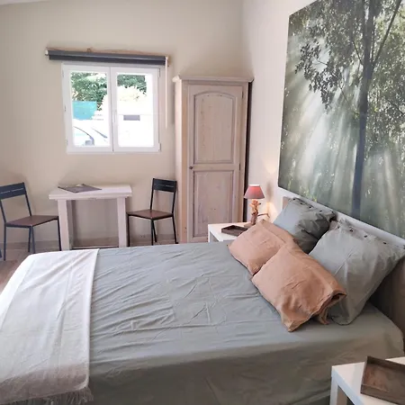 La Dependance Le Cailar